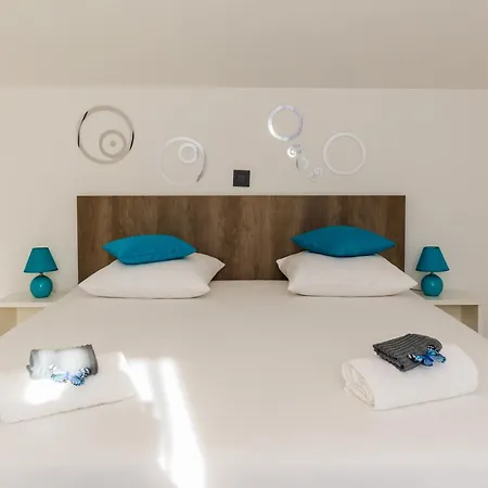 Luxury Cvita